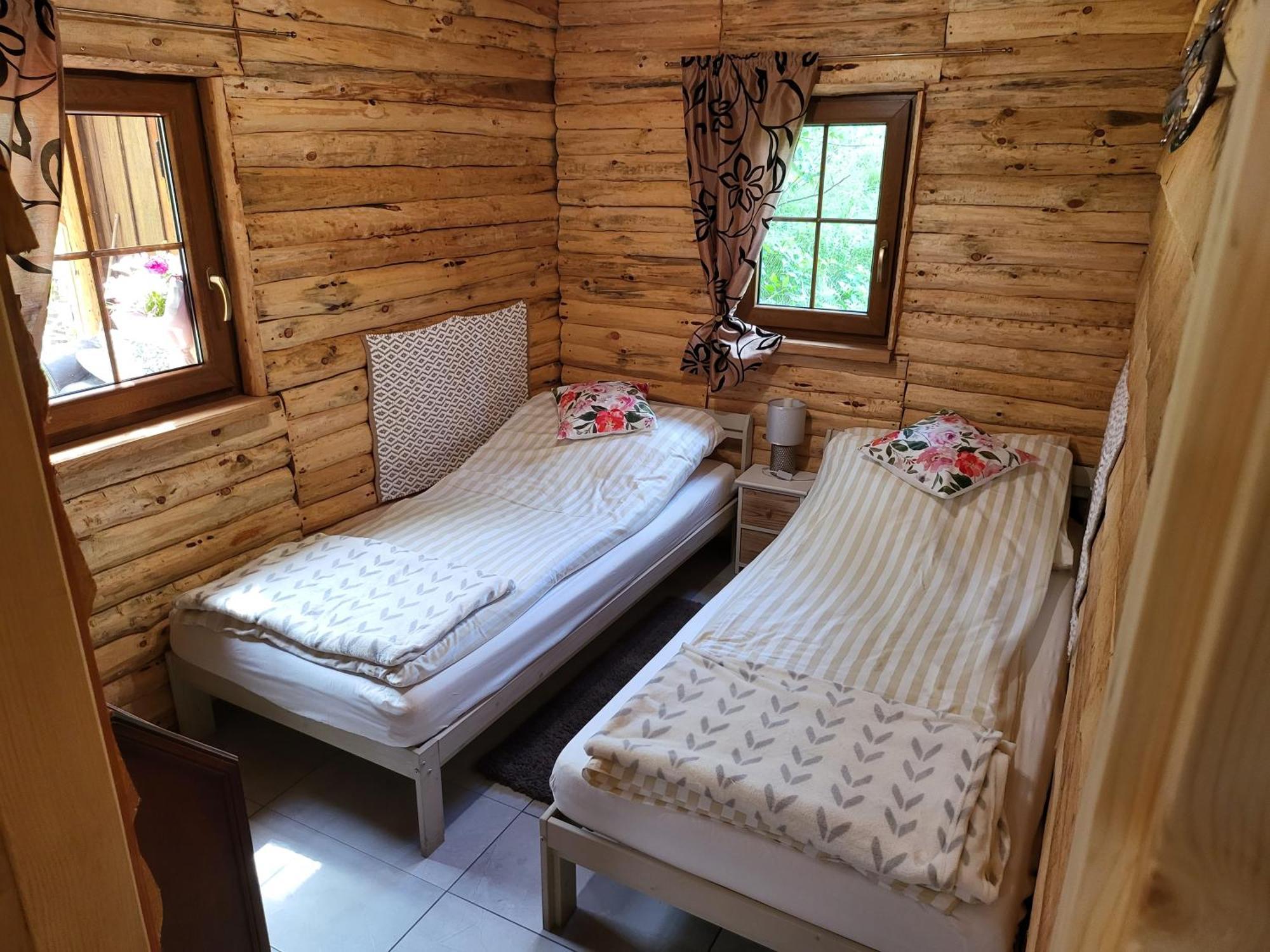 Borowe Chatki Nad Lubiszewem Lipusz Room photo