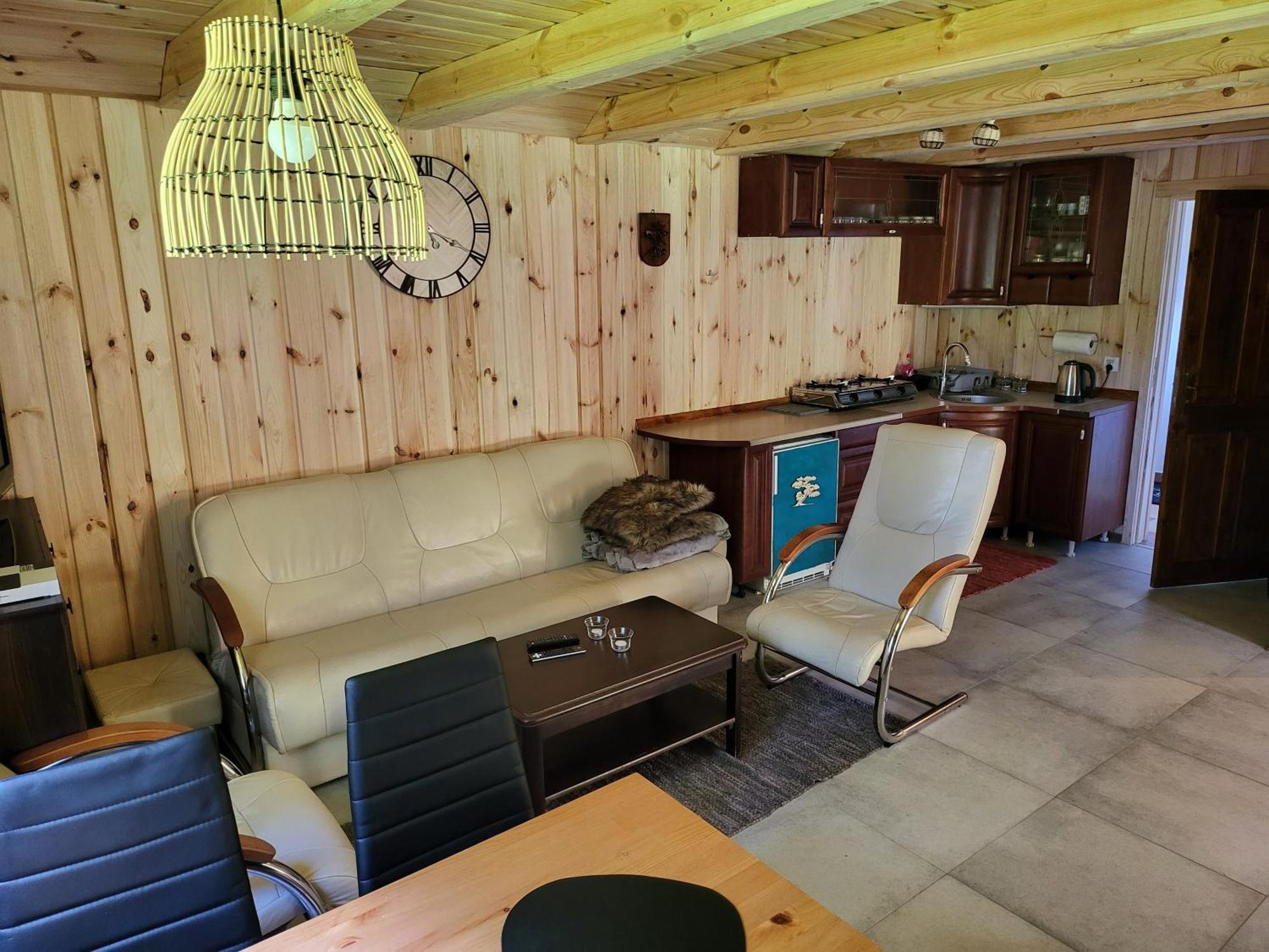 Borowe Chatki Nad Lubiszewem Lipusz Room photo
